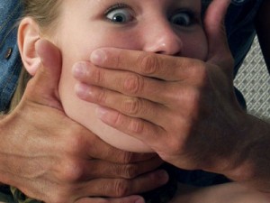 Во Львовской области подонок изнасиловал девочку-инвалида